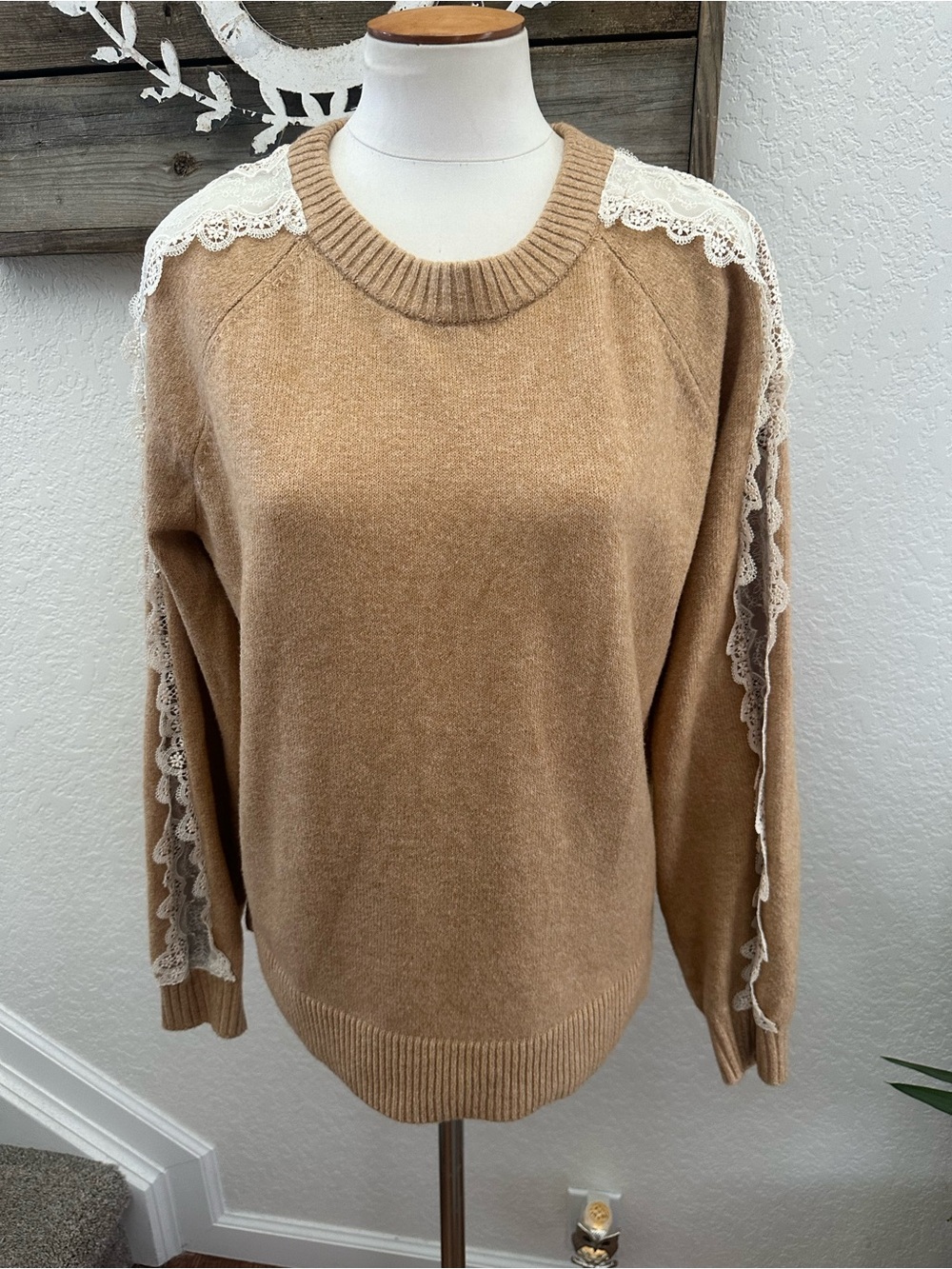 LOFT camel tan lace sleeve detail sweater ladies size L NWT